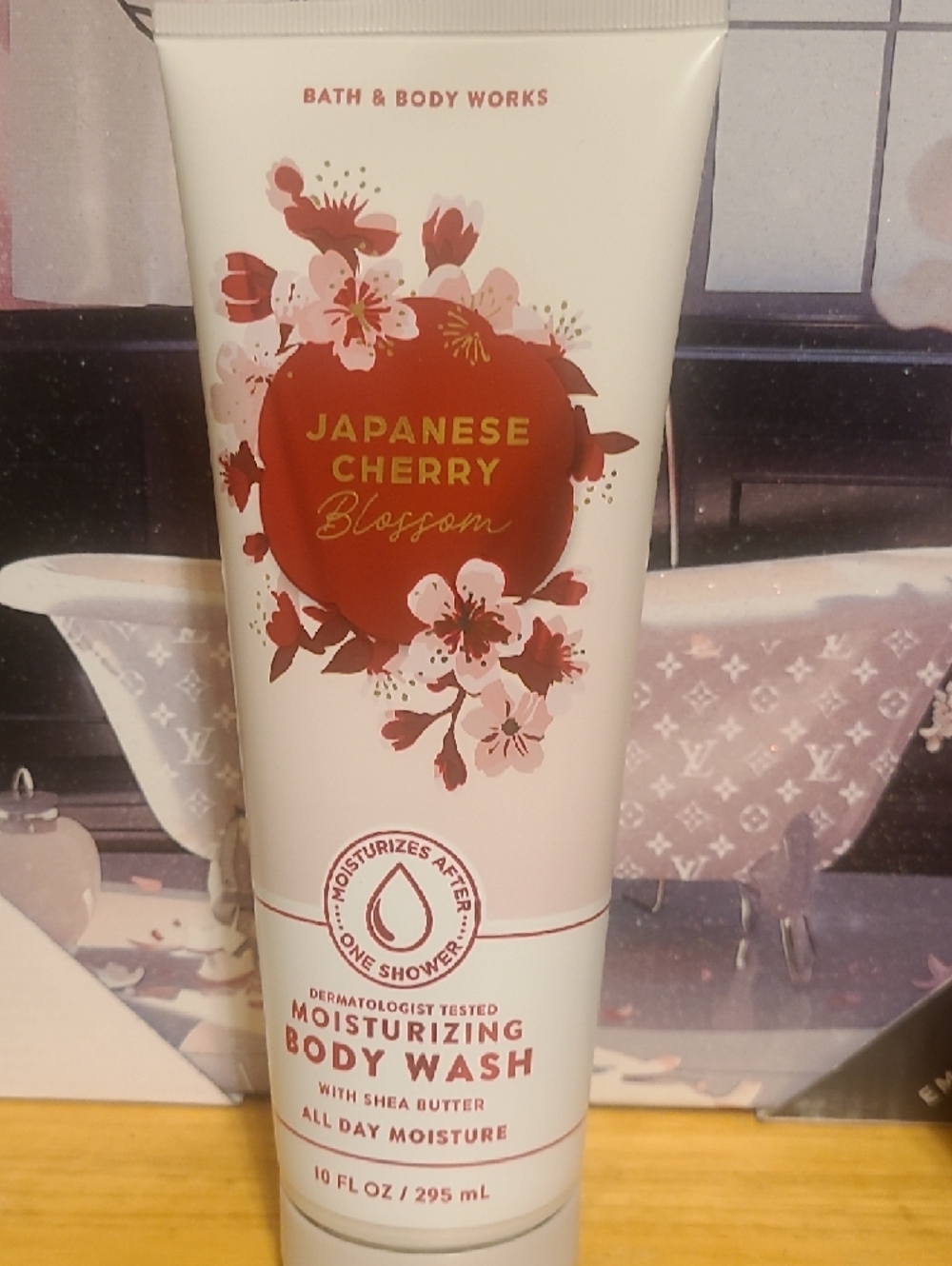 Trio Bath & Body Works Japanese Cherry Blossom Body Wash Set - Picture 2 of 5